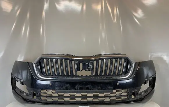 Skoda Octavia Mk4 Front bumper 5E3807221