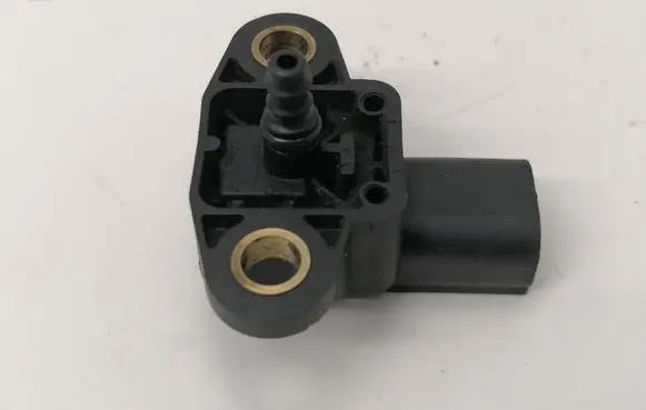 Mercedes-Benz Vito Viano W639 Air pressure sensor A0061539828 0261230192