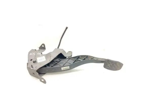 Clutch pedal