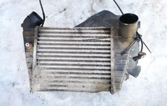 Audi A6 S6 C4 4A Intercooler radiator 4a0145805k