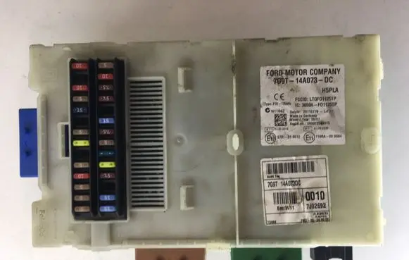 Ford Galaxy Fuse module 7G9T14A073DC 3659AF01125TP