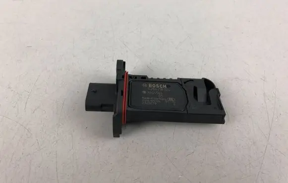 BMW 3 F30 F35 F31 Mass air flow meter 8605565