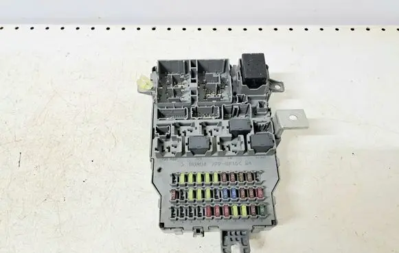Honda Accord Fuse module