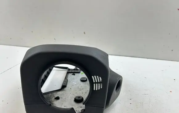 Steering wheel column trim