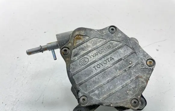 Toyota Corolla Verso AR10 Vacuum pump