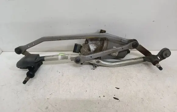 Renault Laguna III Front wiper linkage and motor W00011129 3204A