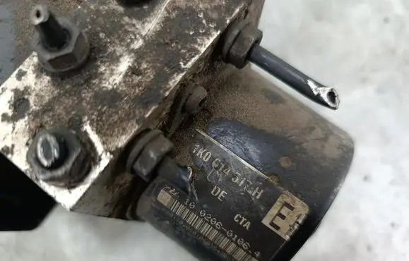 Audi A3 S3 8P ABS Pump