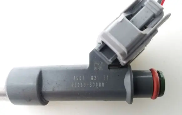 Toyota Prius Prime Fuel injector 2325037080