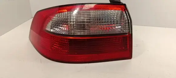 Renault Laguna II Rear/tail lights 8200002473