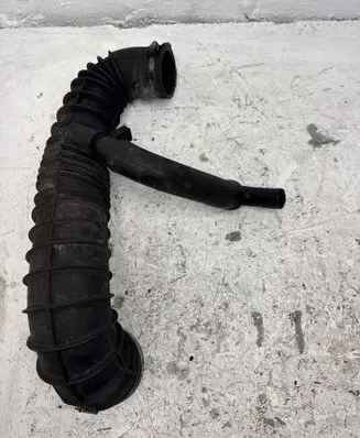 Mercedes-Benz Vito Viano W639 Intercooler hose/pipe A6395283282