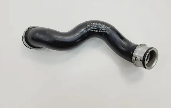 Mercedes-Benz C W204 Engine coolant pipe/hose A2045011682