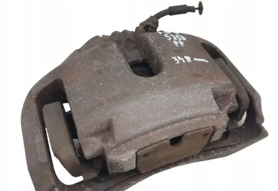BMW 5 GT F07 Front brake caliper