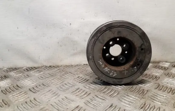Volkswagen PASSAT B5.5 Crankshaft pulley 038105243B