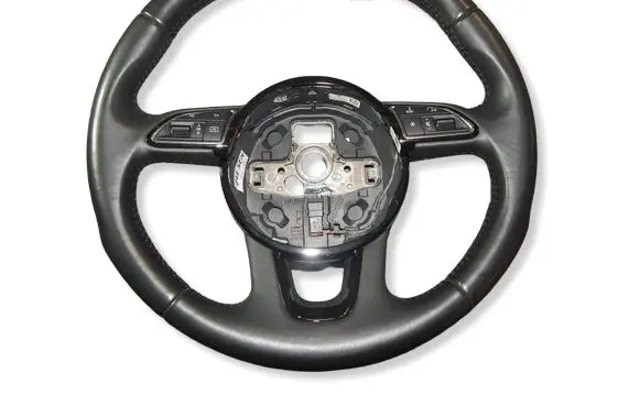 Audi Q3 8U Steering wheel 8U0419091C 360569404