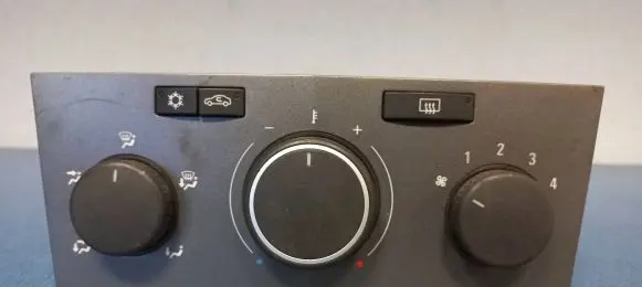 Opel Zafira B Climate control unit 90151241