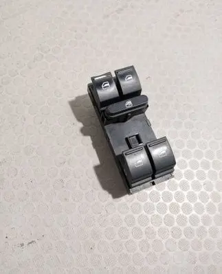 Volkswagen PASSAT B6 Electric window control switch 1K4959857B 109701S
