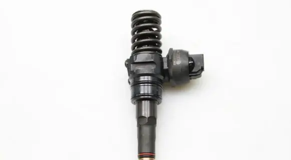 Skoda Octavia Mk2 (1Z) Fuel injector 038130073AG