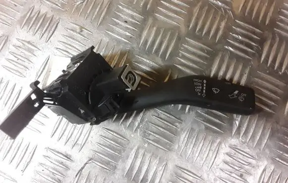Skoda Superb B6 (3T) Wiper control stalk 1K0953519K