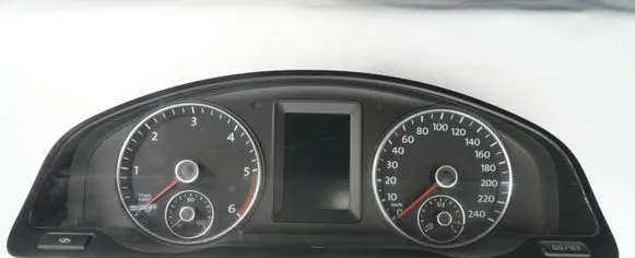 Volkswagen Transporter - Caravelle T5 Speedometer (instrument cluster) 7E0920870A