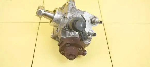 Opel Insignia B Fuel injection high pressure pump 0445010703 B20DTH