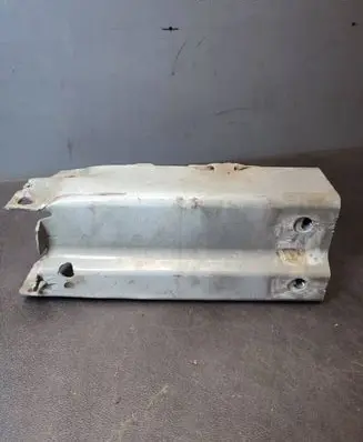 Opel Insignia A Front bumper shock/impact absorber 13235554