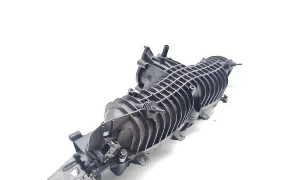 Volvo V40 Intake manifold 31431777 31372487