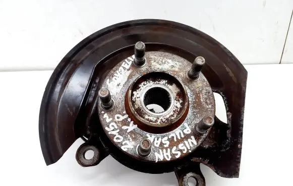 Nissan Pulsar Front wheel hub 400151KK0H 479103DA0A