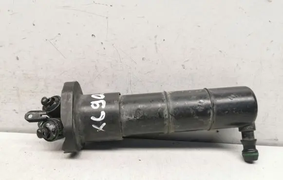 Volvo XC90 Headlight washer spray nozzle