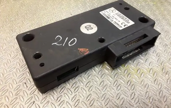 Mercedes-Benz E W210 Phone control unit/module 2038209926 A2038209926