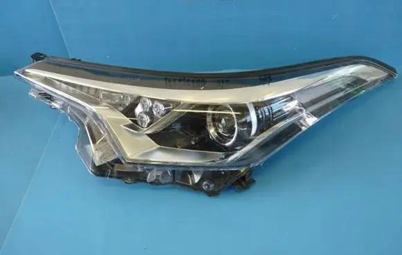 Toyota C-HR I Headlight/headlamp