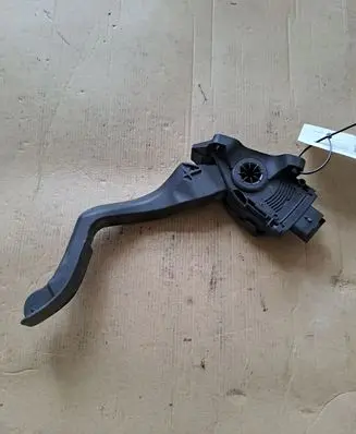 Peugeot 208 Accelerator throttle pedal 9671433780