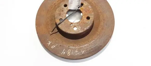 Subaru Legacy Front brake disc ventiliuojamas
