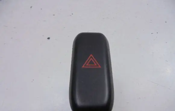 Mitsubishi Pajero Pinin Hazard light switch