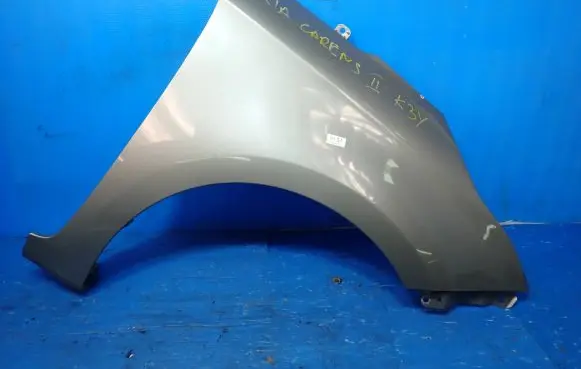 KIA Carens III Fender
