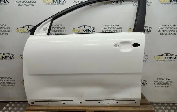 KIA Stonic Front door