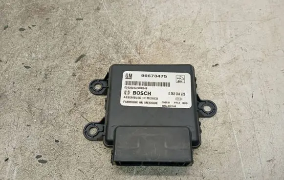 Opel Antara Parking PDC control unit/module 96673475 0263004220
