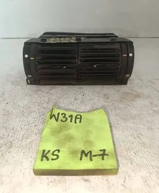Ford Escort Dashboard side air vent grill/cover trim 95AB19C694AA