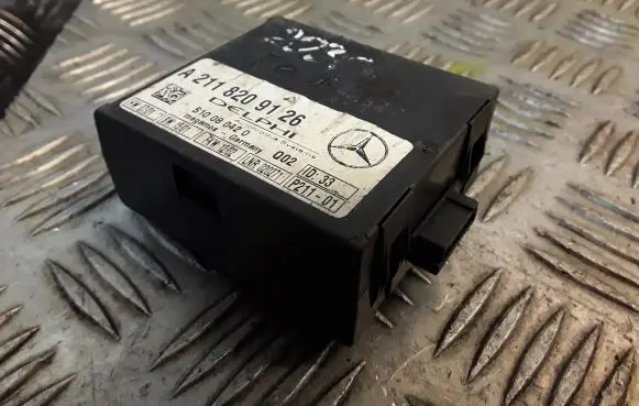 Mercedes-Benz E W211 Alarm control unit/module 2118209126 A2118209126