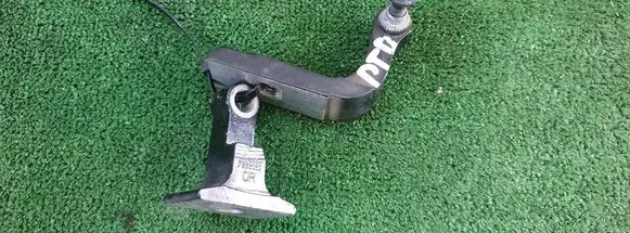 BMW 5 G30 G31 Rear door lower hinge 7333094 7333062