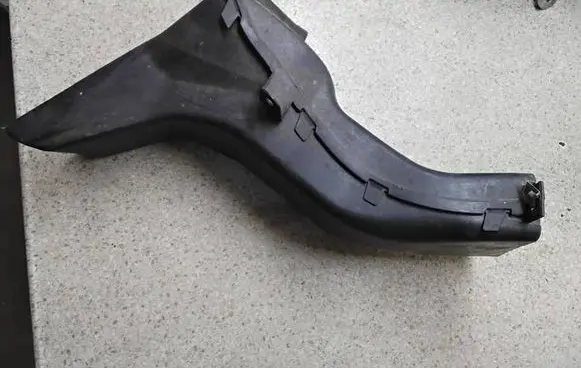 BMW 3 F30 F35 F31 Air intake duct part 7396939