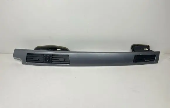 BMW 5 E60 E61 Dashboard glove box trim 528506