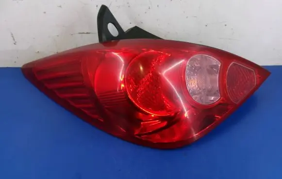 Nissan Tiida C11 Rear/tail lights 26555EM01A