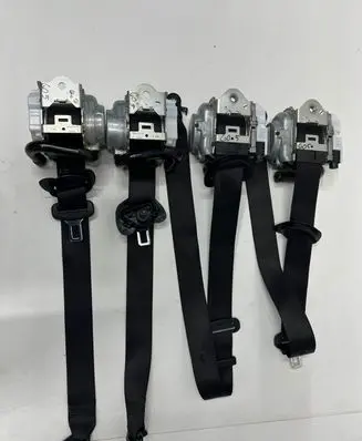 BMW X5 G05 Set of seat belts 