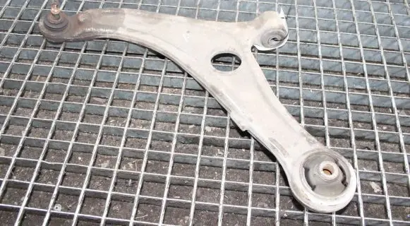 Hyundai i40 Front lower control arm/wishbone