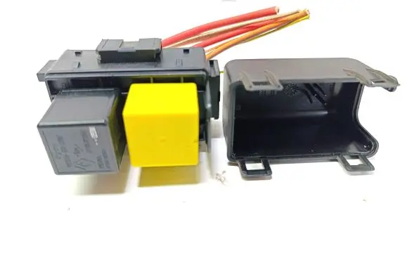 Renault Megane II Fuse module