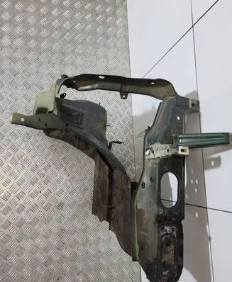 Suzuki Grand Vitara II Radiator support slam panel