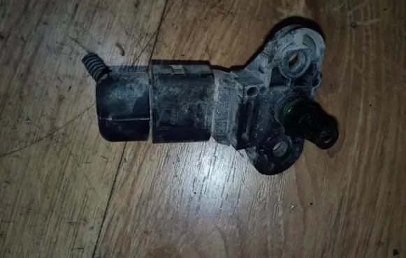Volkswagen Polo Air pressure sensor 0261230095 03C906051
