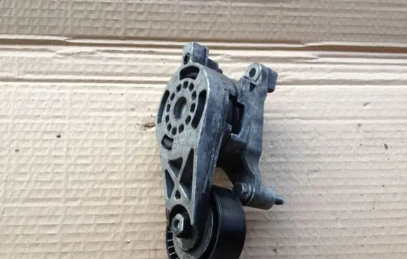Audi A3 S3 8P Generator/alternator belt tensioner 03G903315