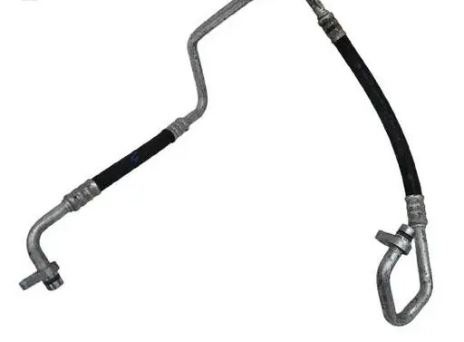 Engine coolant pipe/hose