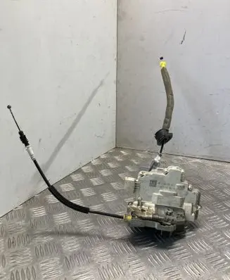 Audi A6 S6 C7 4G Rear door lock 4G0839015
